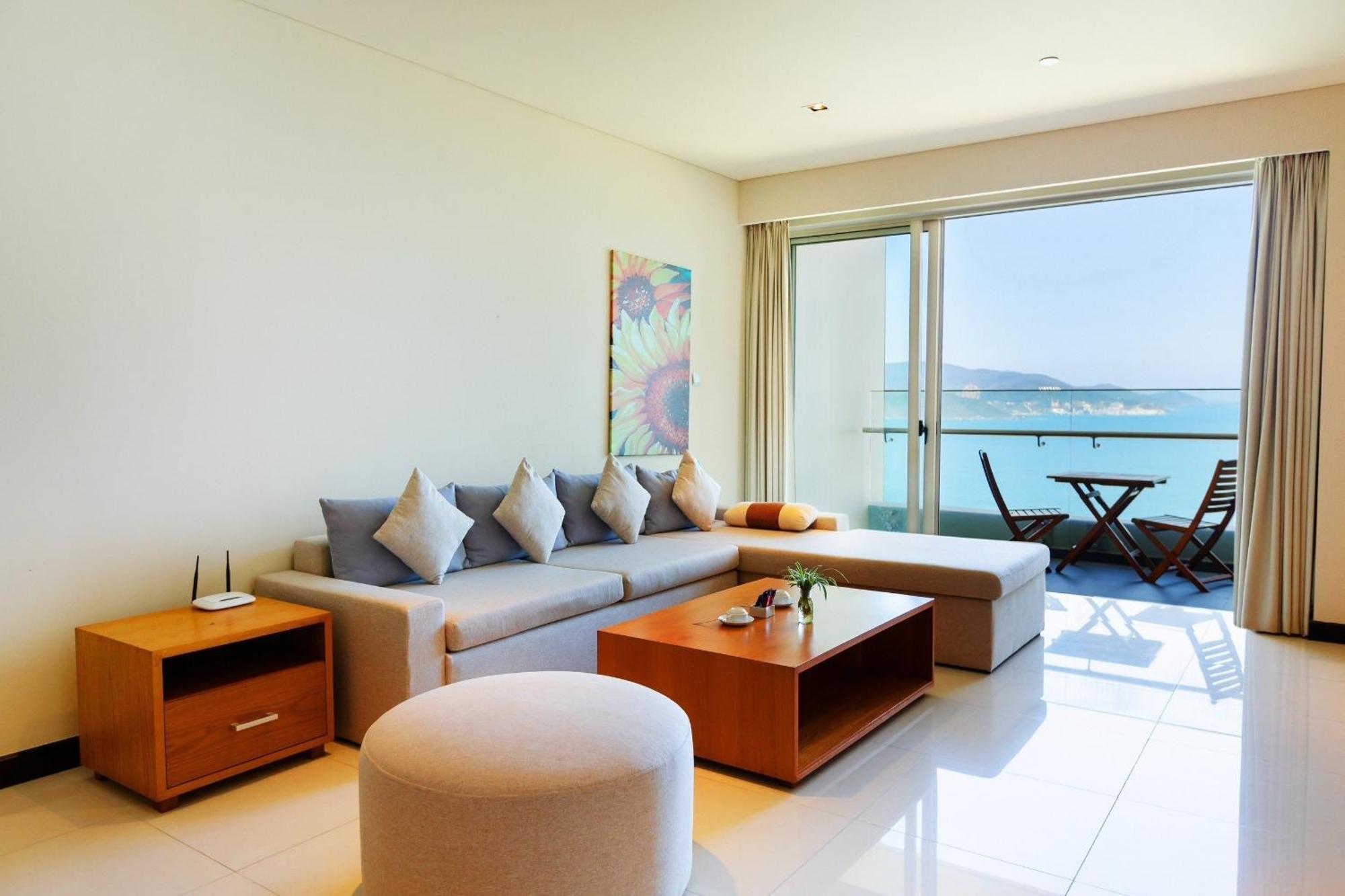 The Sea Luxury Nha Trang Apartment Екстер'єр фото